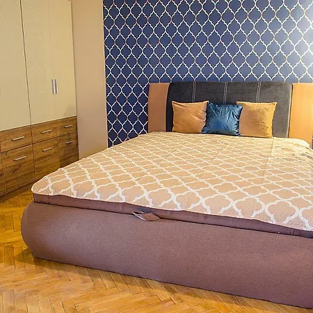 Budabest View Apartment *